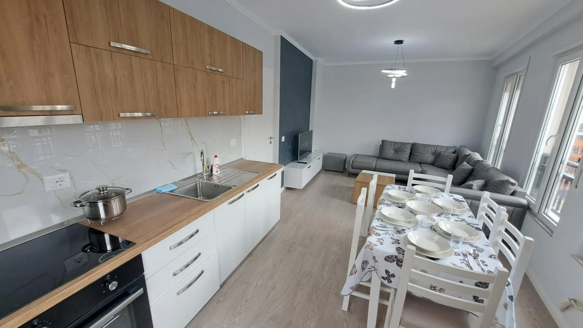 Modern Apartament In Tirana Capital City Two Bedrooms